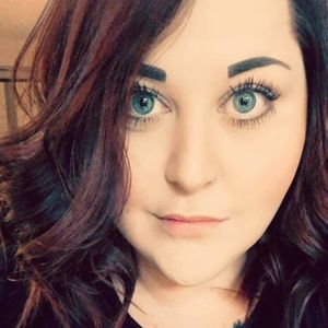 Meet your Posher, Kendra